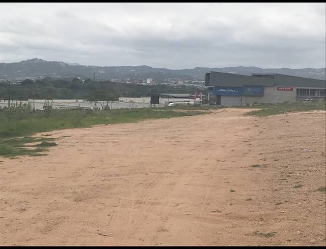 7,000M² VACANT LAND FOR SALE IN RIVERSIDE PARK
